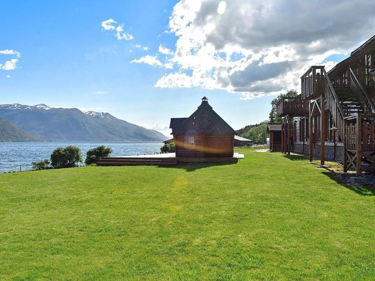 Holiday Home Hovik II Rød 外观 照片